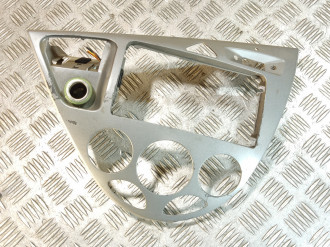 Рамка магнитолы Ford Focus 1998-2005