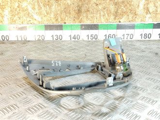 Рамка магнитолы Ford Focus 1998-2005