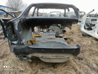 Панель задняя Ford Focus 2005-2008