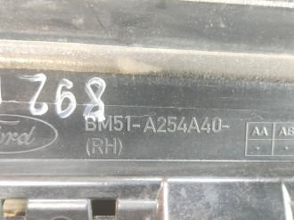 Накладка двери задней правой Ford Focus 3 2011-2019