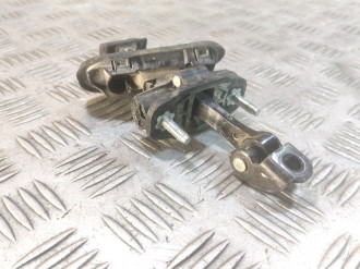 Ограничитель двери задний Ford Focus 3 2011-2019