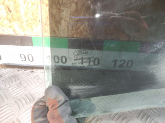 Стекло двери задней левой Ford Focus 3 2011-2019