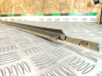 Молдинг стекла двери левой задней Ford Mondeo 3 2000-2007