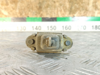 Ограничитель двери задний Ford Mondeo 3 2000-2007