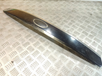 Накладка крышки багажника Ford Mondeo 3 2000-2007