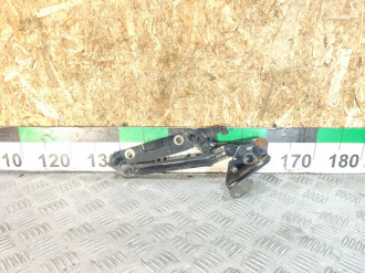 Петля крышки багажника правая Ford Mondeo 3 2000-2007