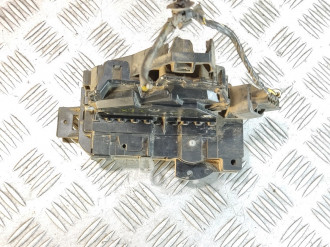 Замок двери задней правой Ford Focus 1998-2005