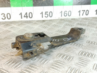 Кронштейн ручки передней левой Ford Focus 1998-2005