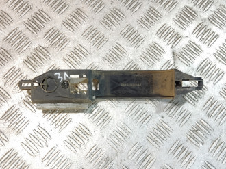 Кронштейн ручки задней левой Ford Focus 1998-2005