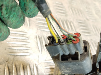 Замок двери передней левой Ford Focus 1998-2005