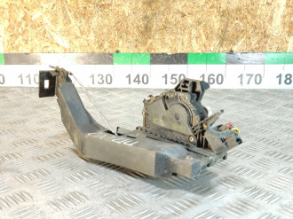 Замок двери передней правой Ford Focus 1998-2005