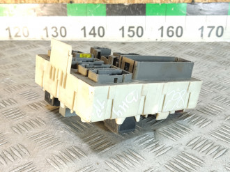 Блок предохранителей салонный Ford Focus 1998-2005