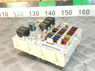 Блок предохранителей салонный Ford Focus 1998-2005