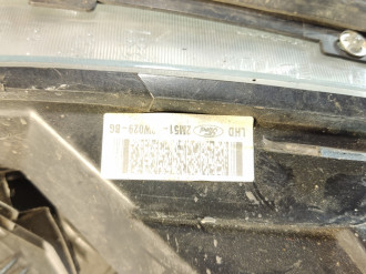 Фара правая Ford Focus 1998-2005