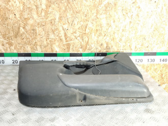 Обшивка двери передней левой Ford Focus 1998-2005