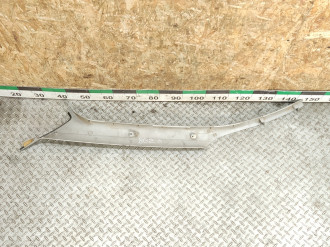 Обшивка стойки правая Ford Focus 1998-2005