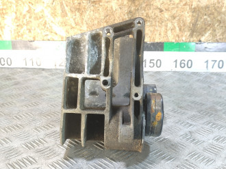 Кронштейн генератора Ford Focus 1 1998-2005