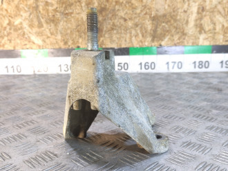 Кронштейн кпп Ford Focus 1 1998-2005