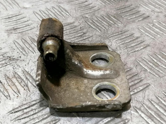 Петля двери передней левой нижняя Fiat Marea 1996-2002