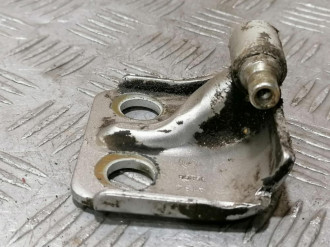 Петля двери задней правой нижняя Fiat Marea 1996-2002