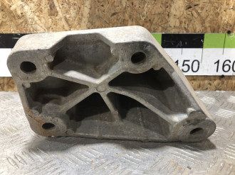 Кронштейн кпп Fiat Ducato 244 елабуг 2002-2006