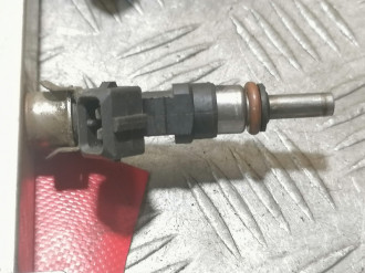 Форсунка двигателя Fiat Punto 2005-2018