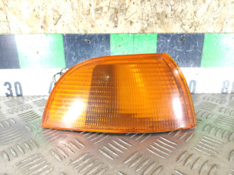 Поворотник правый Fiat Punto 1993-1999
