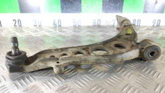 Рычаг передний правый нижний Fiat Punto 1 (176)  1993-1999