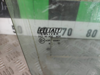 Стекло двери передней правой Fiat Punto 1993-1999