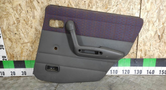 Обшивка двери задней правой Fiat Punto 1993-1999