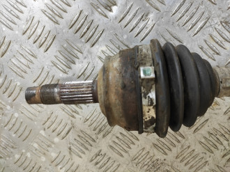 Полуось передняя правая Fiat Punto 1 (176)  1993-1999
