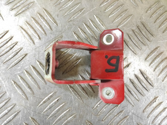 Петля крышки багажника правая Fiat Punto 1993-1999