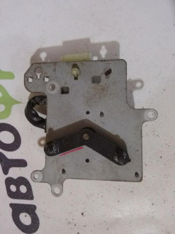 Моторчик заслонки отопителя Kia Clarus 1996 2001