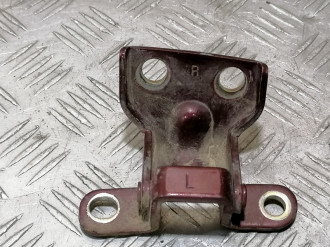 Петля двери задней левой верхняя Kia Spectra 2001-2011