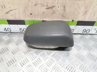 Подлокотник Kia Cerato 2004-2008