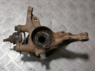 Кулак поворотный передний левый Kia Ceed 2007-2012