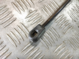 Амортизатор двери багажника Kia Ceed 2007-2012