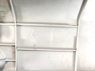 Обшивка крышки багажника Kia Ceed 2007-2012