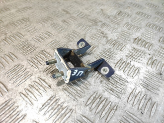 Петля багажника правая Kia Ceed 2007-2012