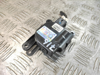 Моторчик заслонки отопителя Kia Ceed 2007-2012