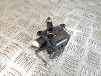 Моторчик заслонки отопителя Kia Ceed 2007-2012