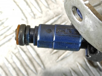 Форсунка двигателя Kia Ceed 2007-2012