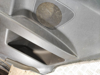 Обшивка багажника правая Kia Ceed 2007-2012