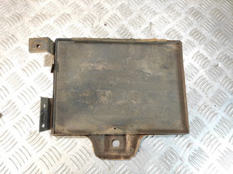 Крепление аккумулятора Kia Magentis  2000-2005