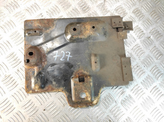 Крепление аккумулятора Kia Magentis  2000-2005