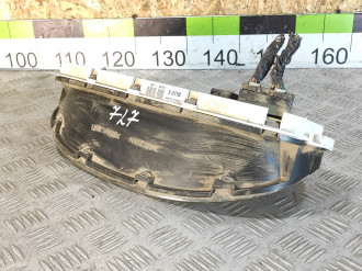 Панель приборов Kia Magentis  2000-2005