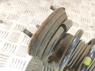 Опора переднего амортизатора Kia Magentis  2000-2005