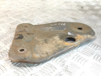 Кронштейн передней балки правый Kia Magentis  2000-2005