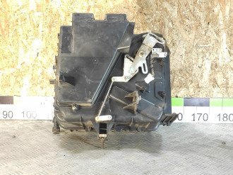 Корпус отопителя Kia Magentis  2000-2005
