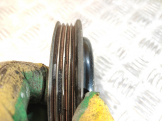 Шкив водяного насоса помпы Kia Magentis  2000-2005